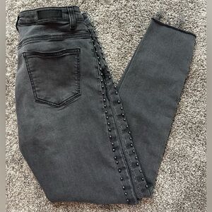 Zara Women’s Gray Jeweled & Studded Jeans Size 8
